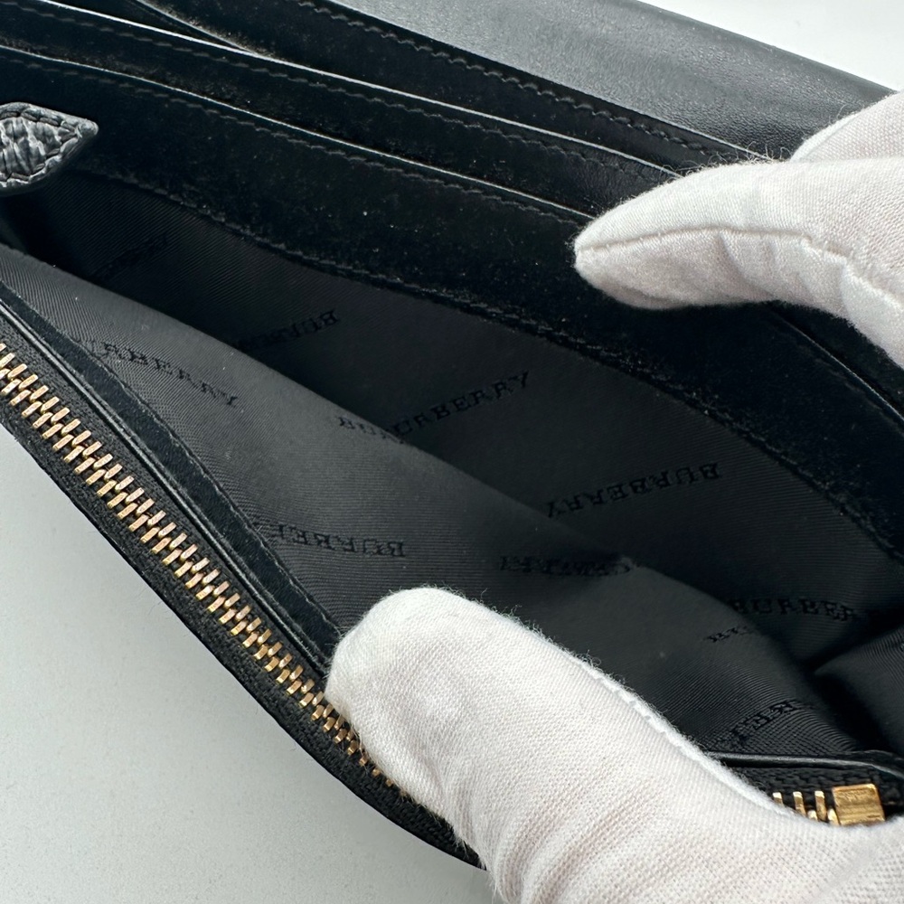 Burberry Patent Embossed Leather Wallet - Picture 12 of 15